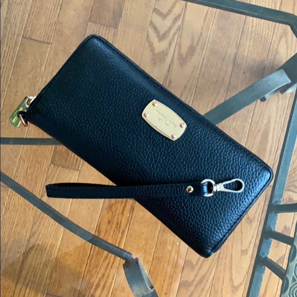 Michael Kors Leather Wallet